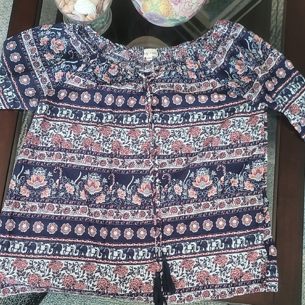 Bailey & Chloe Women's Top Large Blue Floral Tunic Off Shoulder Tassel Peasant